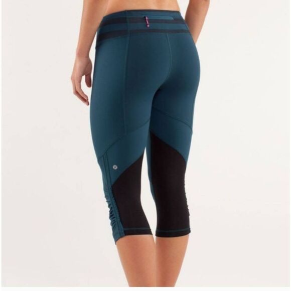 Lululemon womens Sz 4 Run for your life crop pants in Alberta lake color - Picture 1 of 8